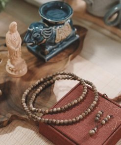 Chuỗi hạt trầm